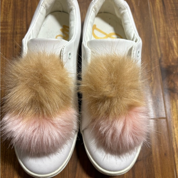 Sam Edelman white pompom sneakers size 7.5 - Picture 2 of 5